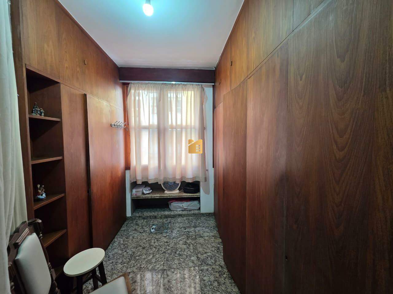 Casa Comercial à venda no Centro: 