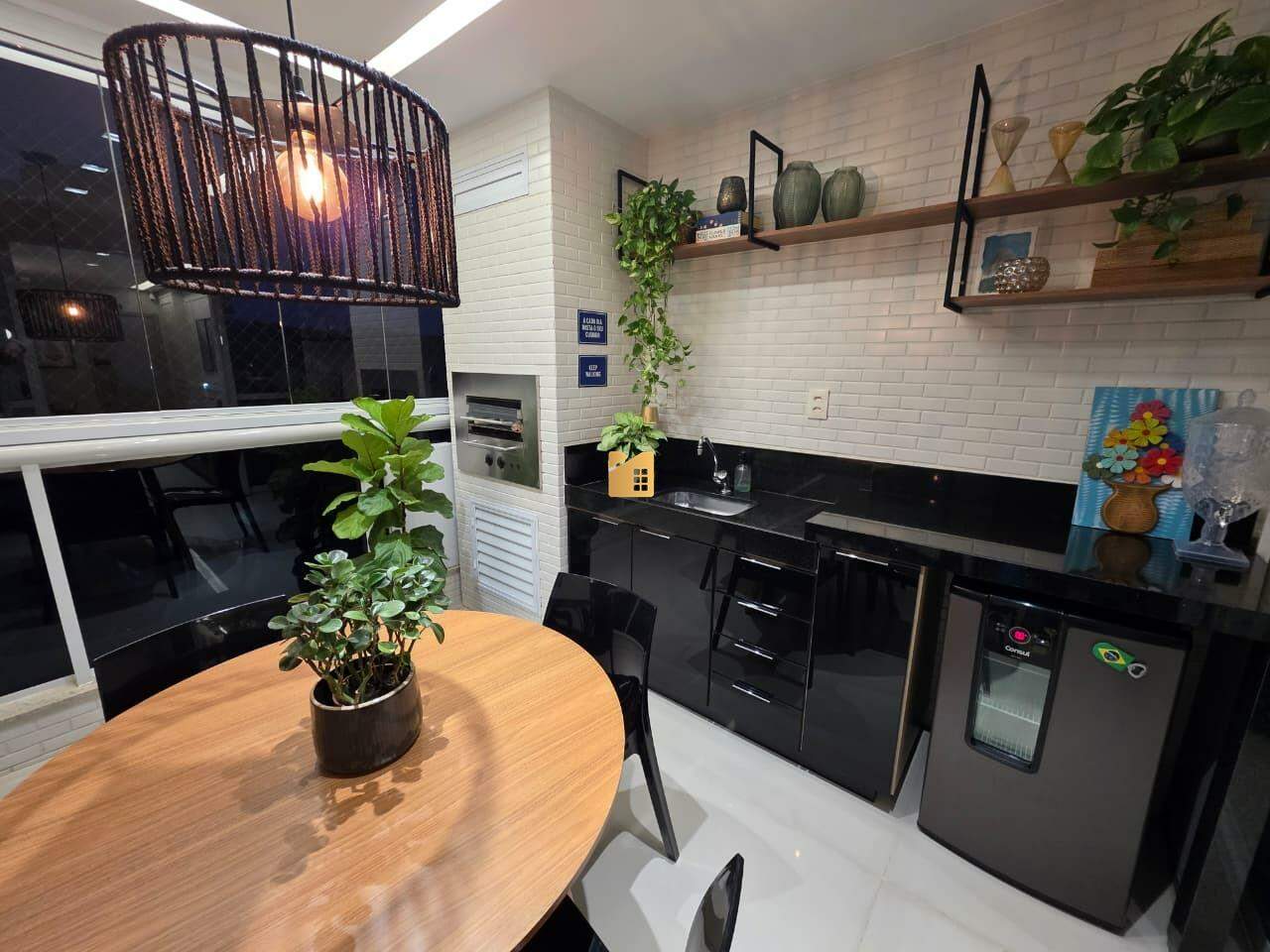 Apartamento à venda no Gilberto Machado: 