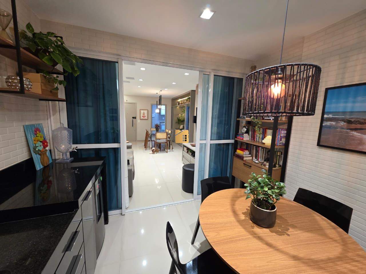 Apartamento à venda no Gilberto Machado: 