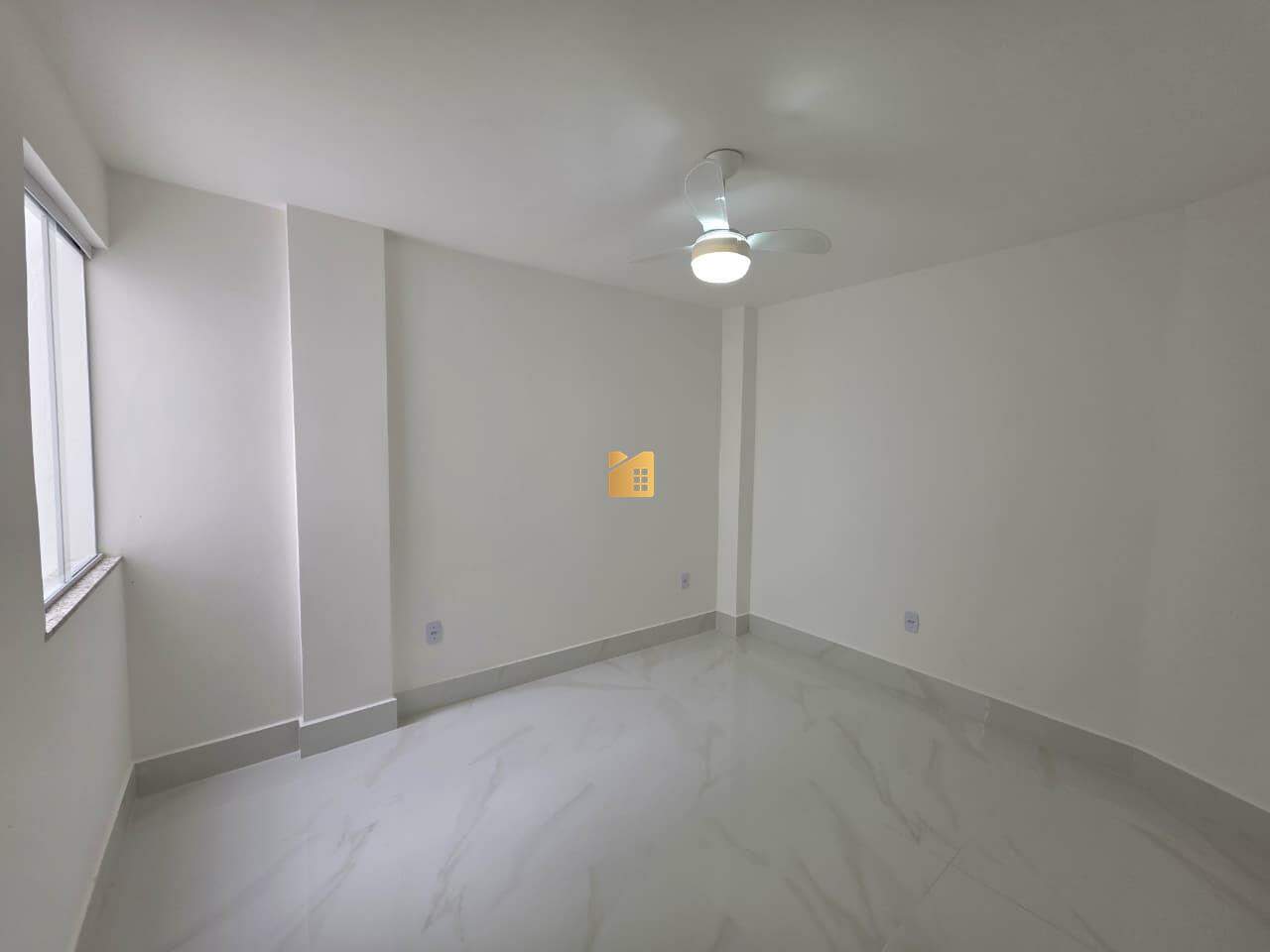 Apartamento à venda no Campo da Leopoldina: 