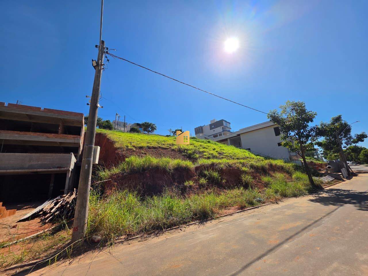 Terreno à venda no Campo da Leopoldina: 