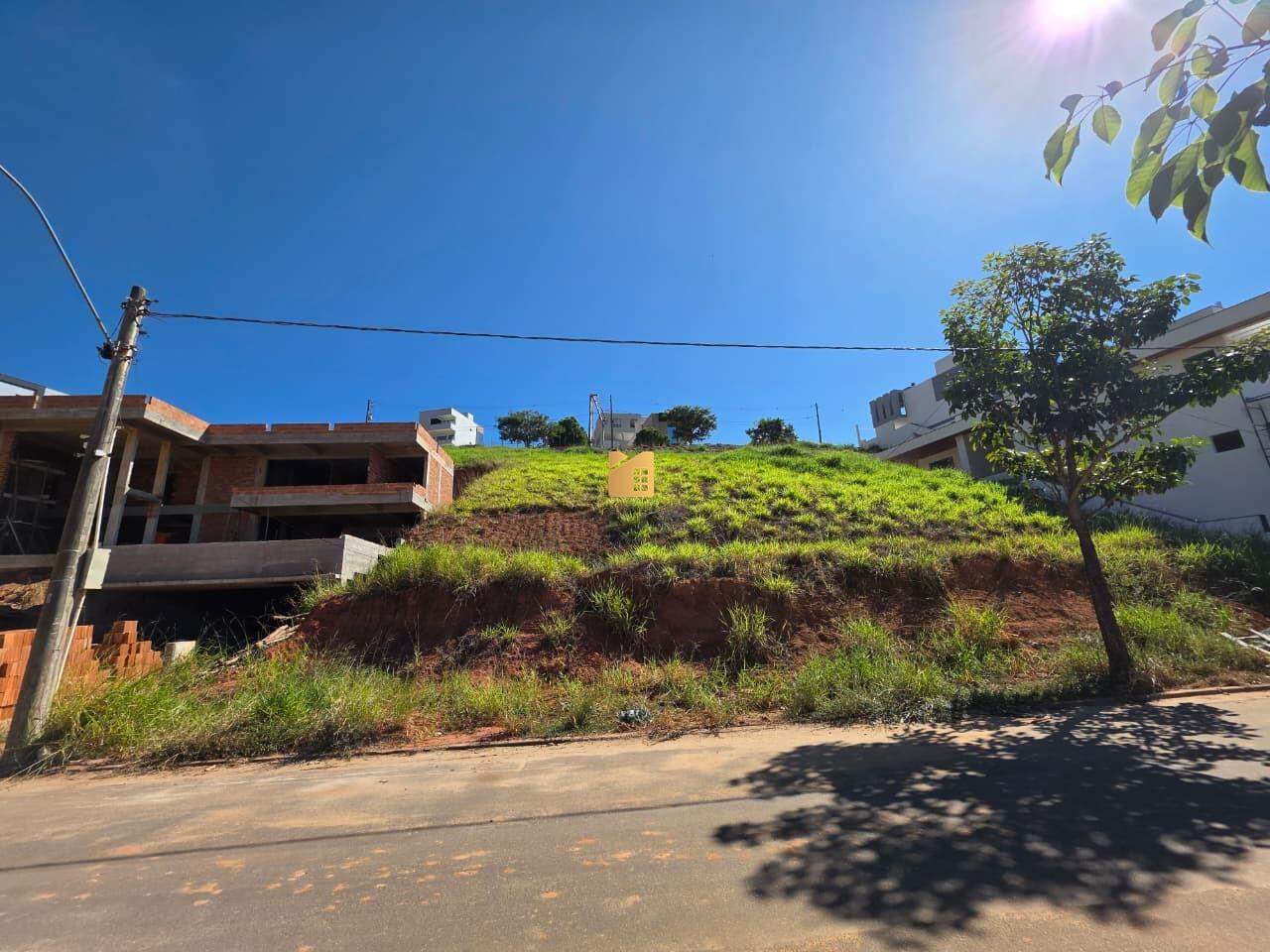 Terreno à venda no Campo da Leopoldina: 