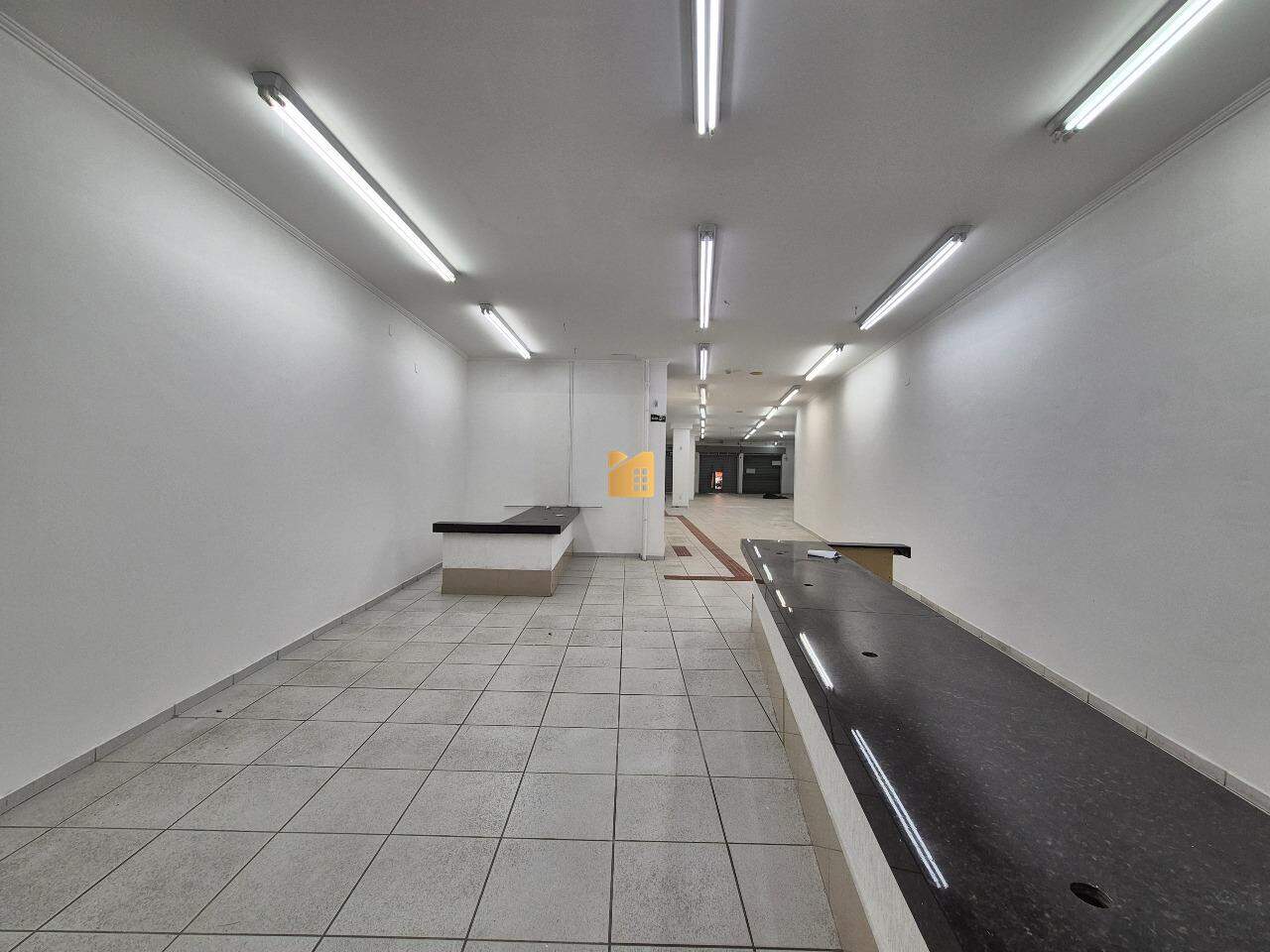 LOJA para aluguel no Centro: 