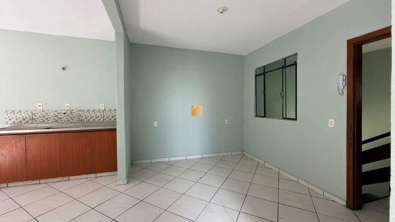 Prédio Inteiro à venda no Teixeira Leite: 