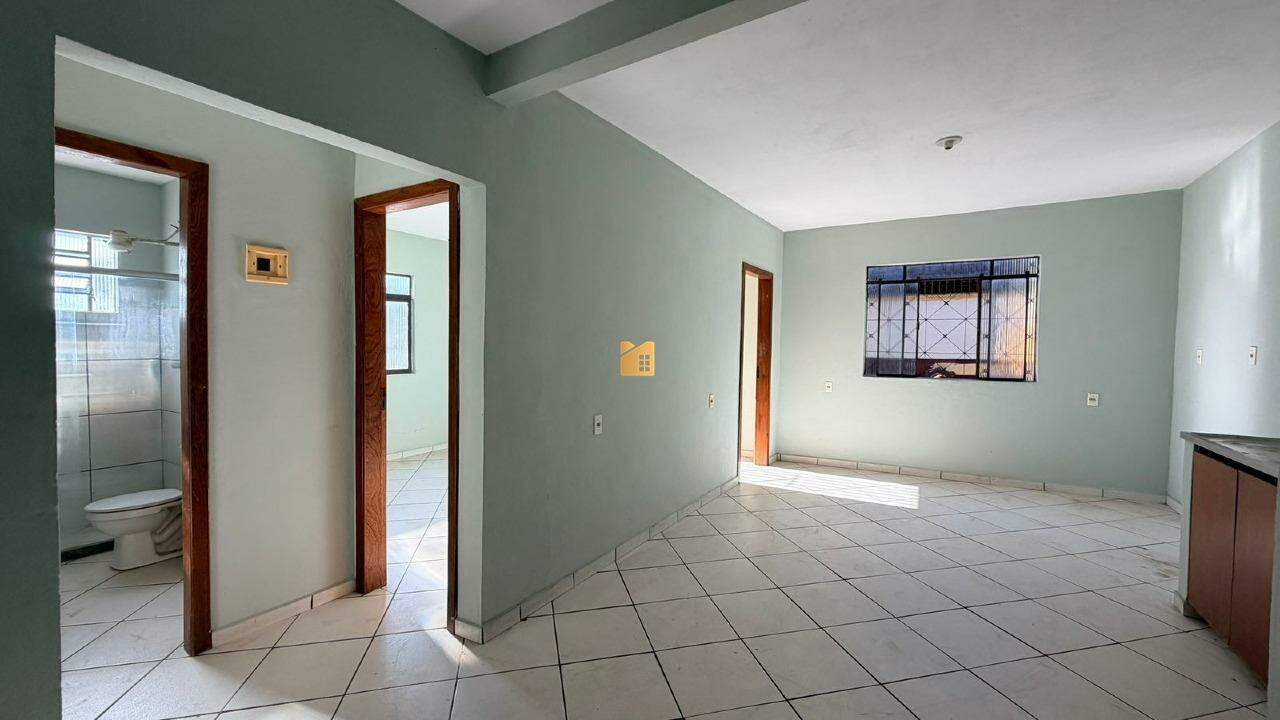 Prédio Inteiro à venda no Teixeira Leite: 