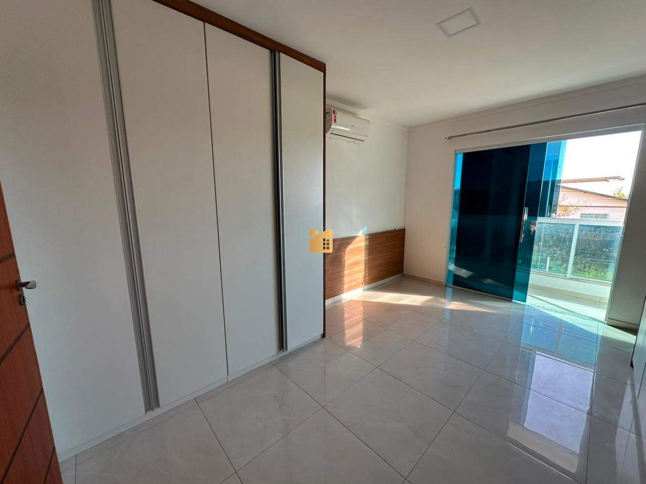 Casa à venda no Jardim Itapemirim: 