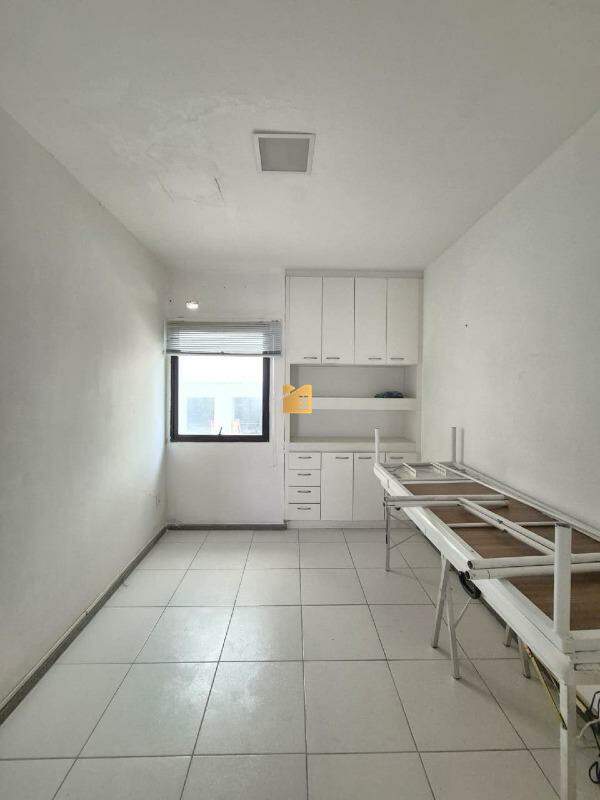 SALA para aluguel no Centro: 