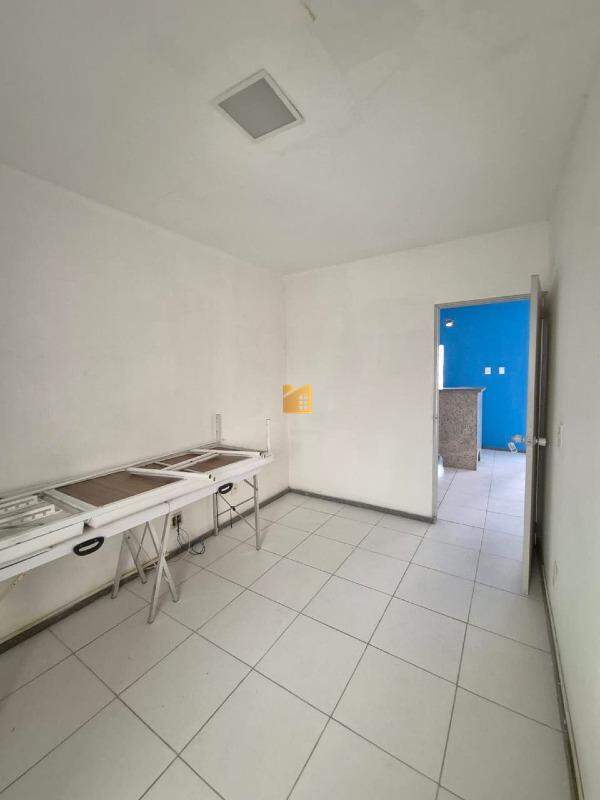 SALA para aluguel no Centro: 