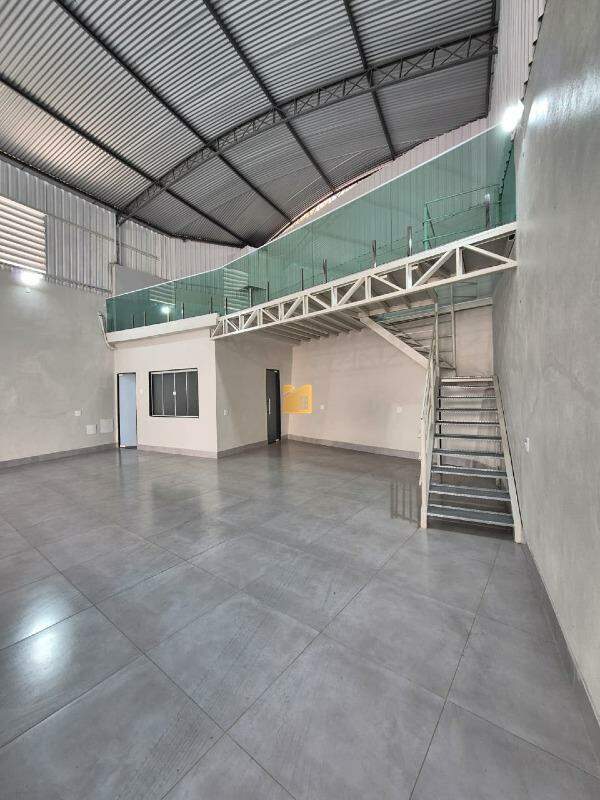 LOJA para aluguel no Basiléia: 