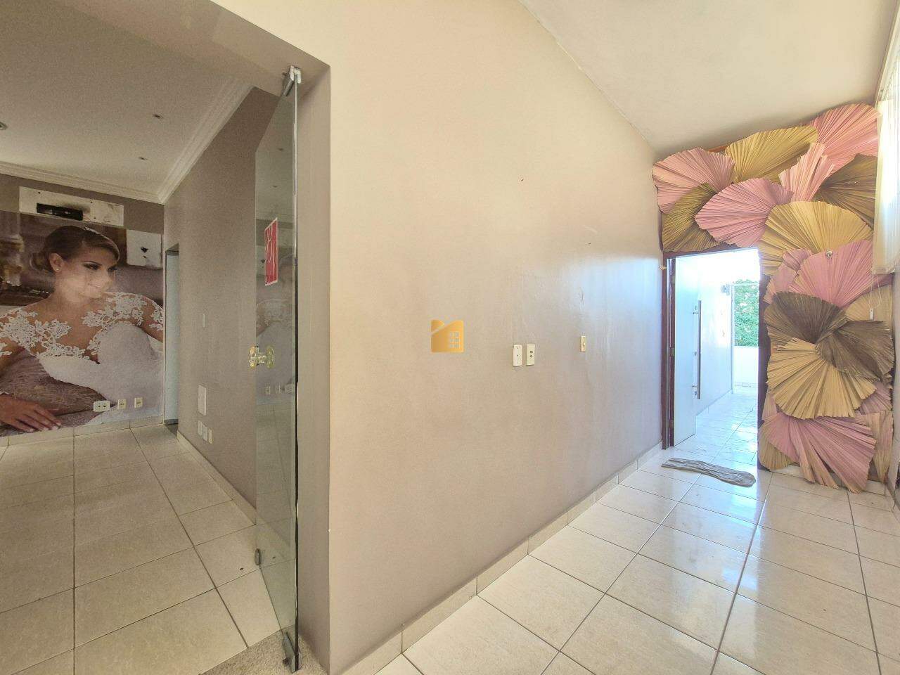 SALA para aluguel no Centro: 