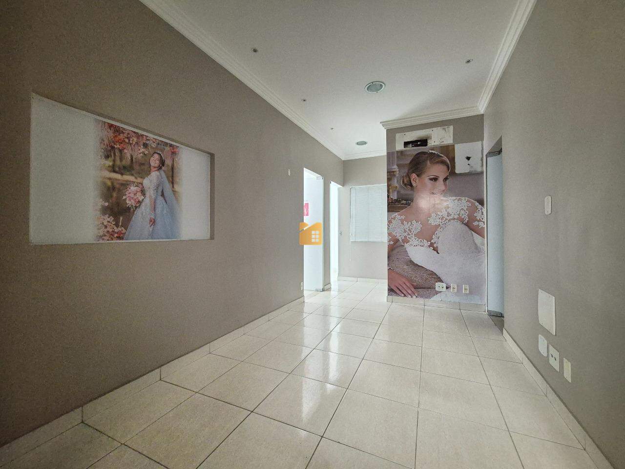 SALA para aluguel no Centro: 