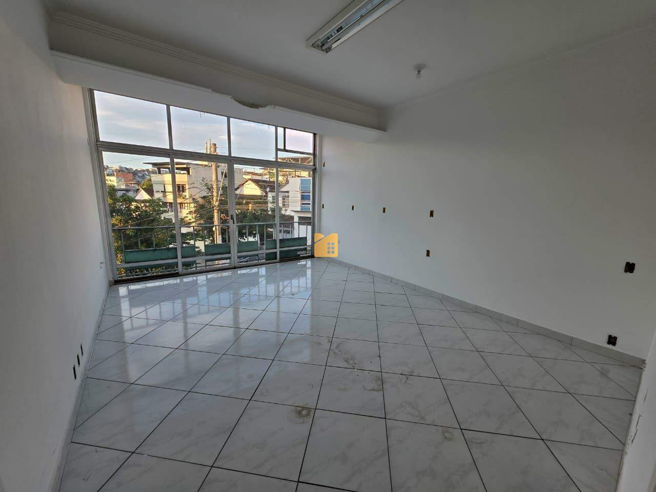 Casa Comercial à venda no Centro: 
