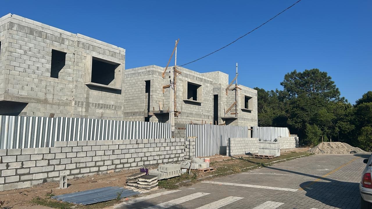 Casa à venda no São João do Rio Vermelho: faixada