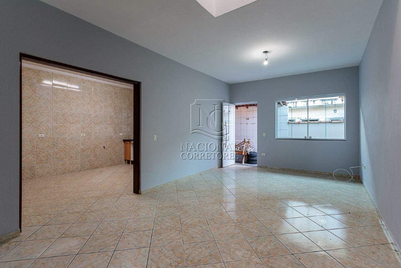 Sobrado à venda no Vila Lucinda: 