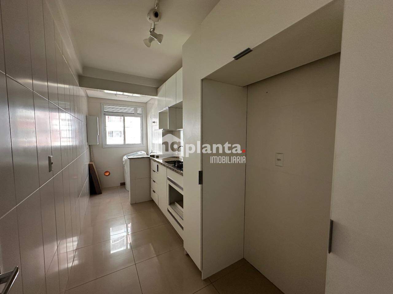 Apartamento à venda com 2 quartos, 105m² - Foto 5