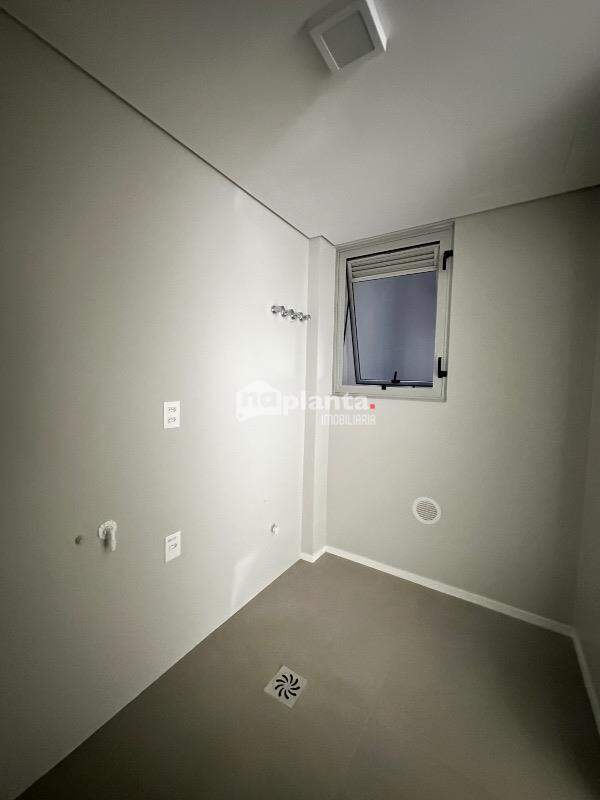 Apartamento à venda com 2 quartos, 99m² - Foto 13