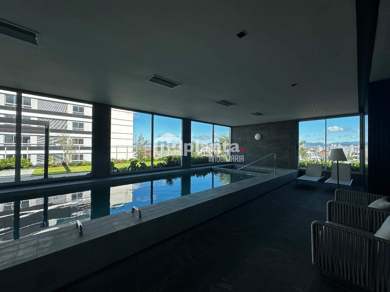 Apartamento à venda com 2 quartos, 99m² - Foto 20
