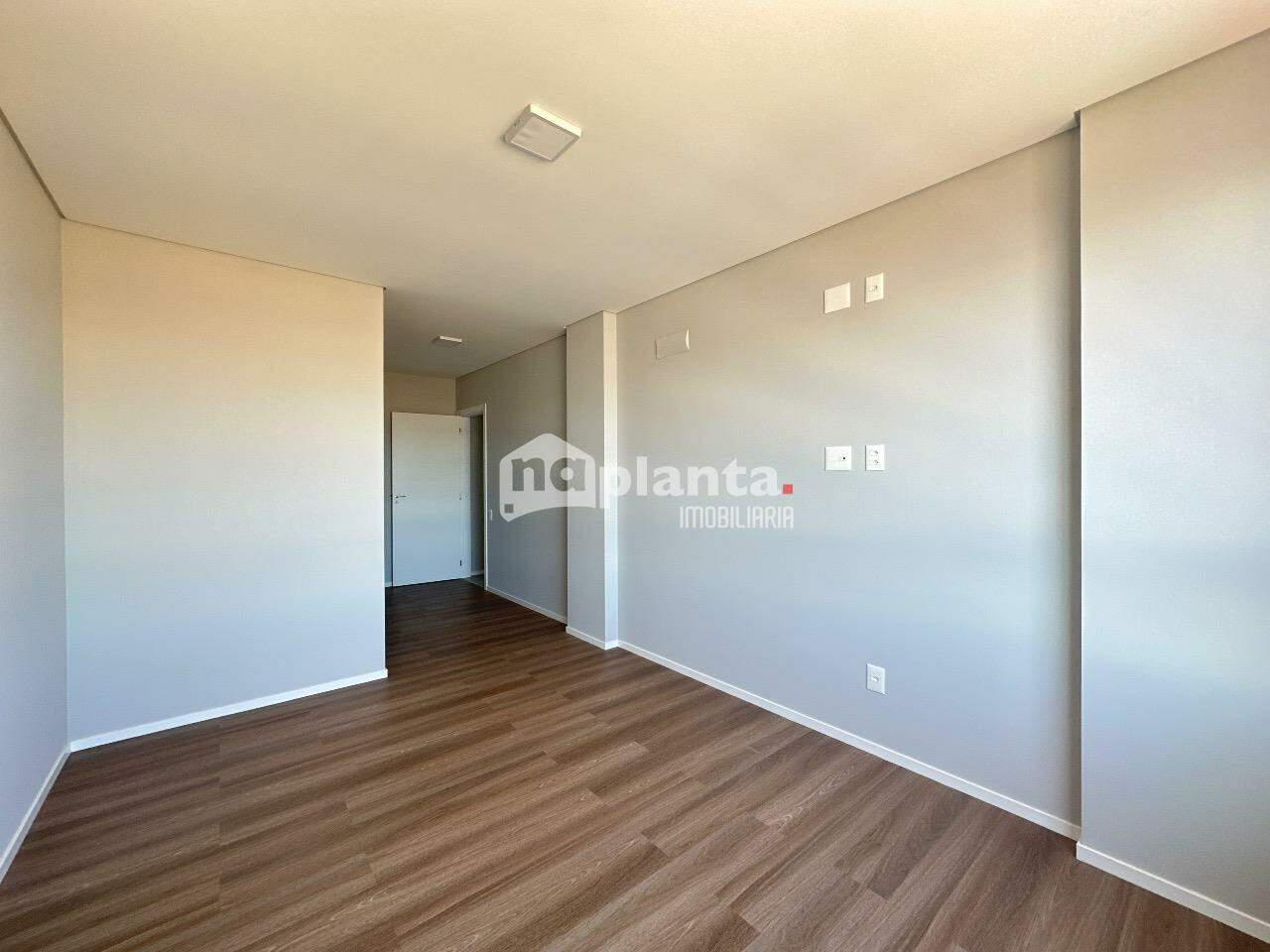 Apartamento à venda com 2 quartos, 99m² - Foto 8