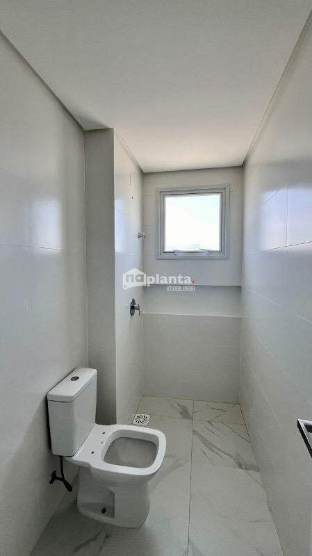 Apartamento à venda com 3 quartos, 111m² - Foto 4