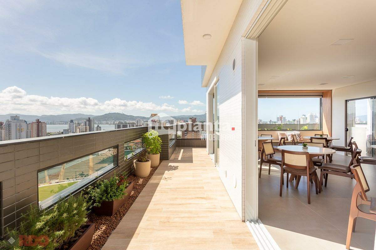 Apartamento à venda com 3 quartos, 111m² - Foto 21