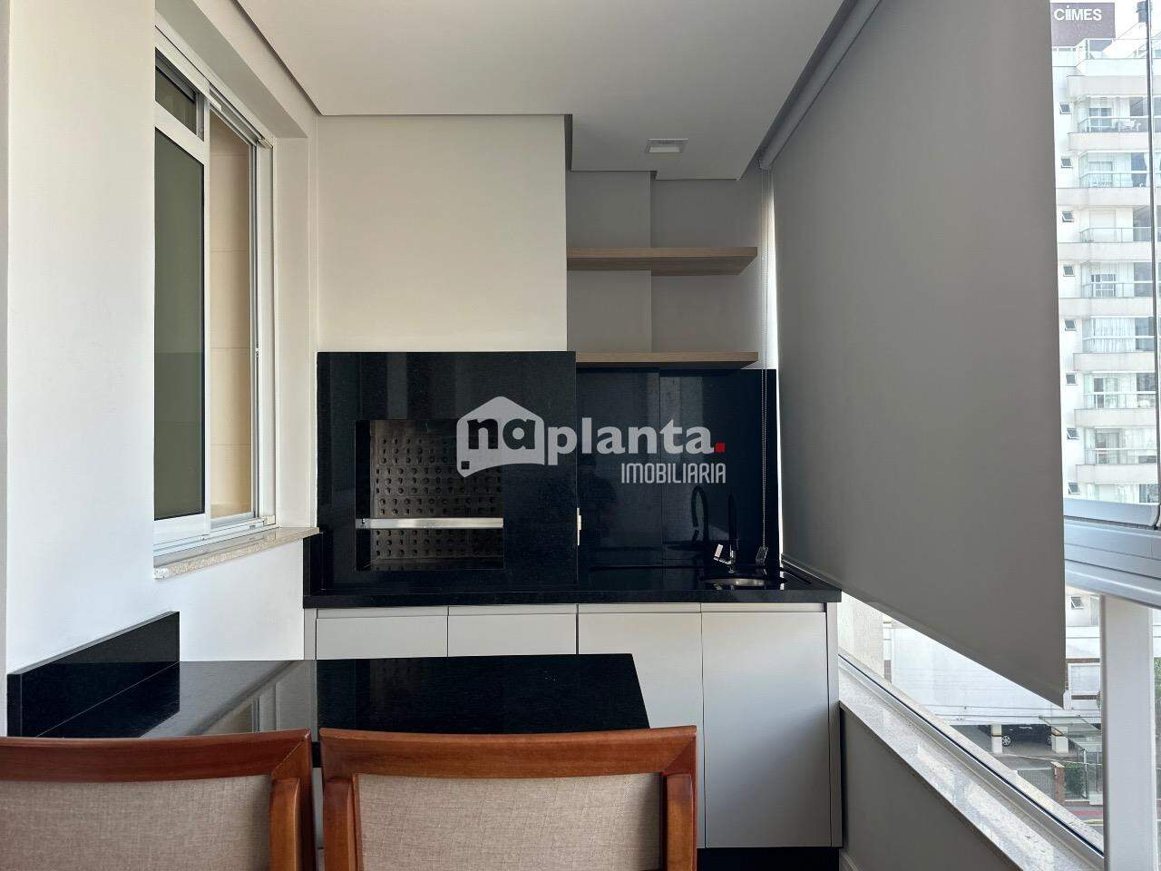 Apartamento à venda com 2 quartos, 73m² - Foto 11