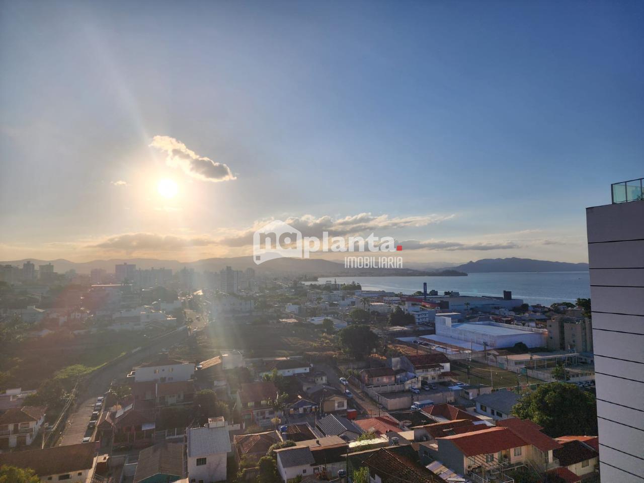 Apartamento, 3 quartos, 109 m² - Foto 2