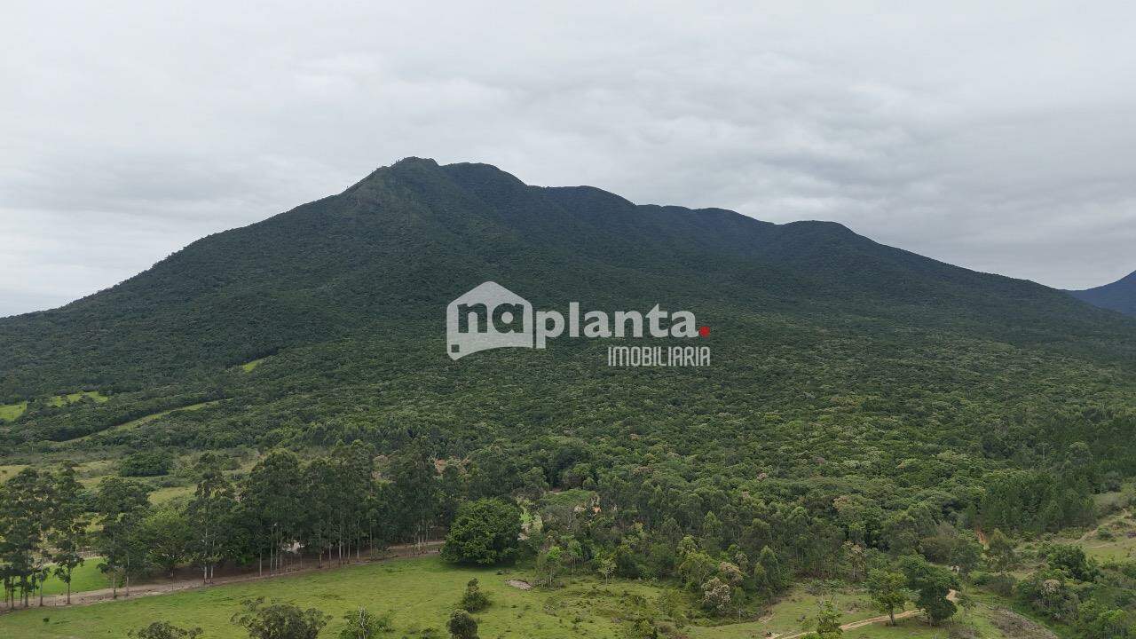 Sítio à venda com 3 quartos, 6486m² - Foto 18