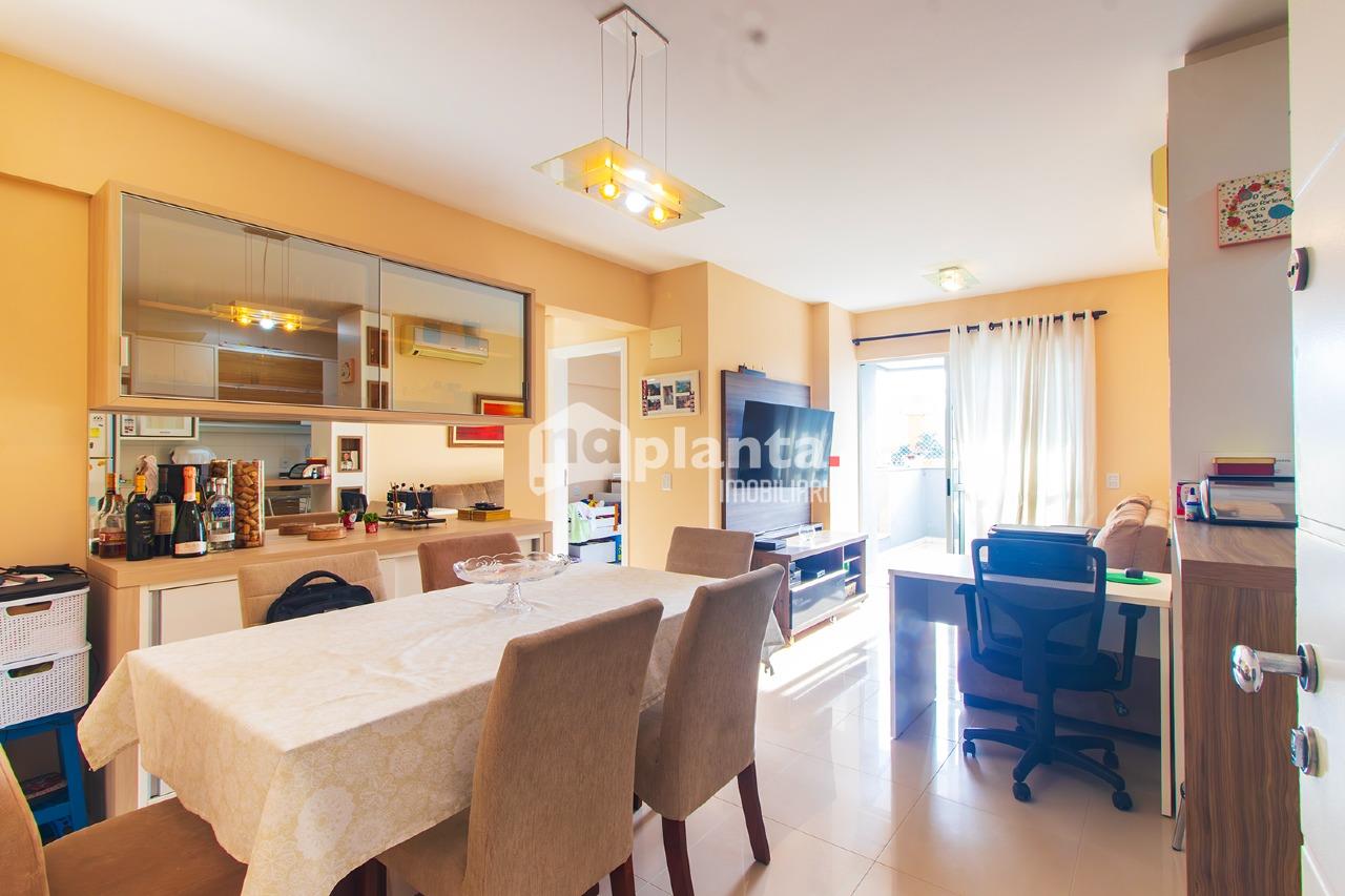 Apartamento, 2 quartos, 77 m² - Foto 1