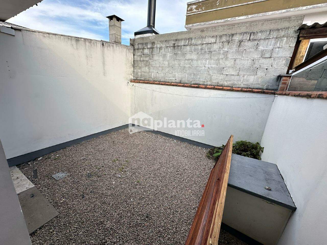 Casa à venda com 2 quartos, 51m² - Foto 6