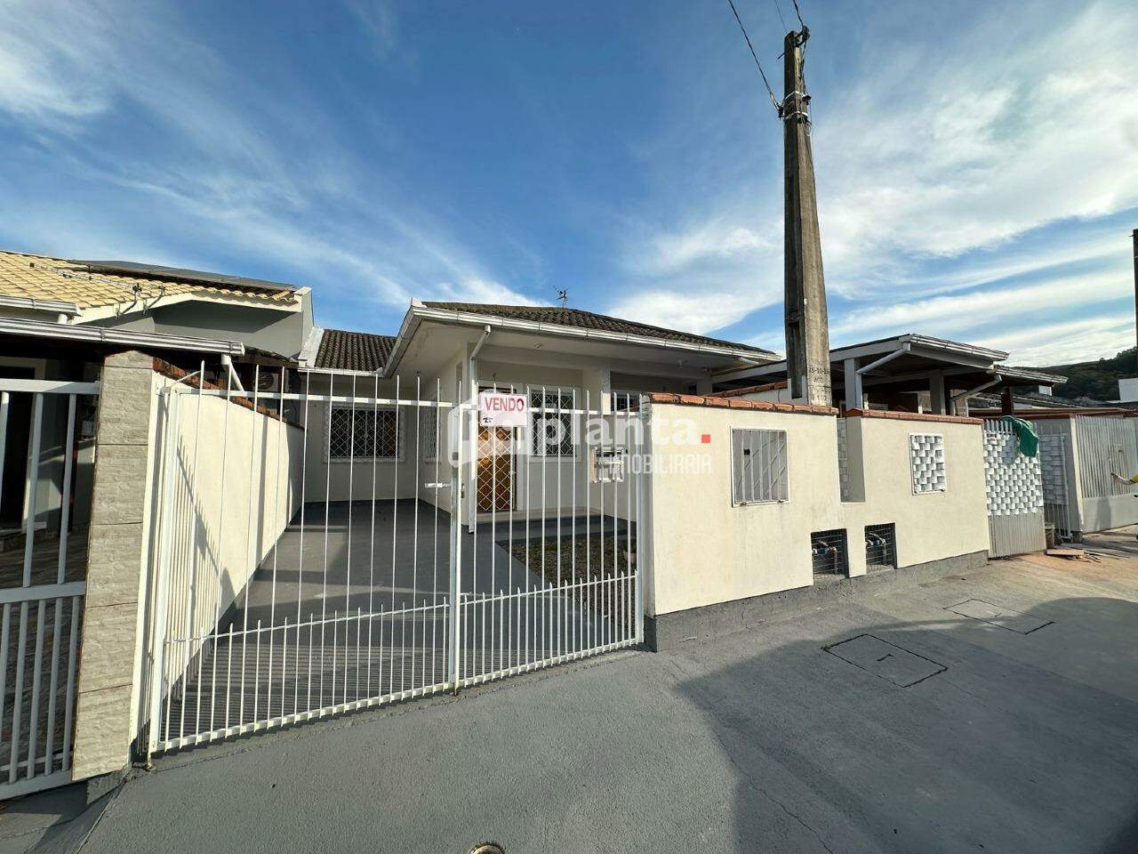 Casa à venda com 2 quartos, 51m² - Foto 14