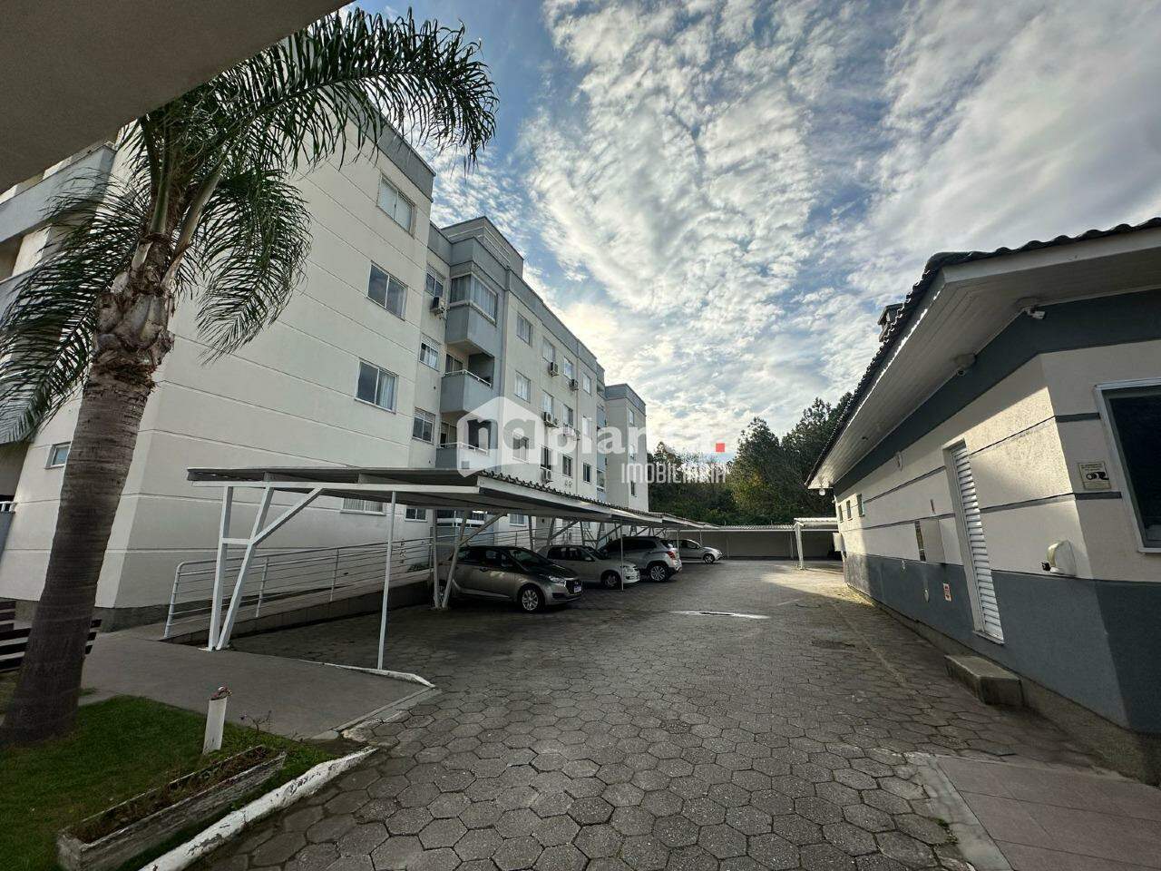 Apartamento à venda com 1 quarto, 42m² - Foto 20