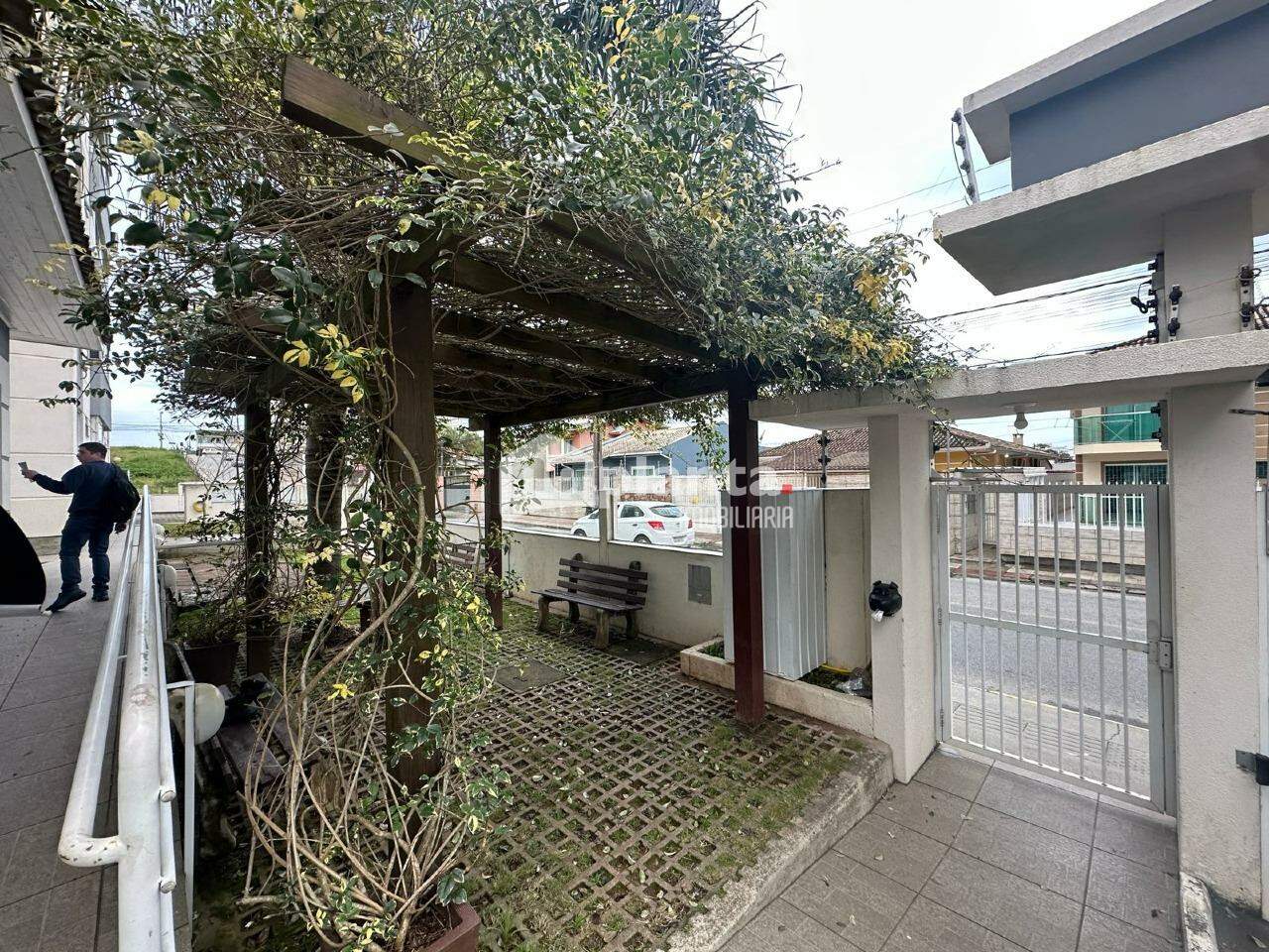 Apartamento à venda com 1 quarto, 42m² - Foto 15