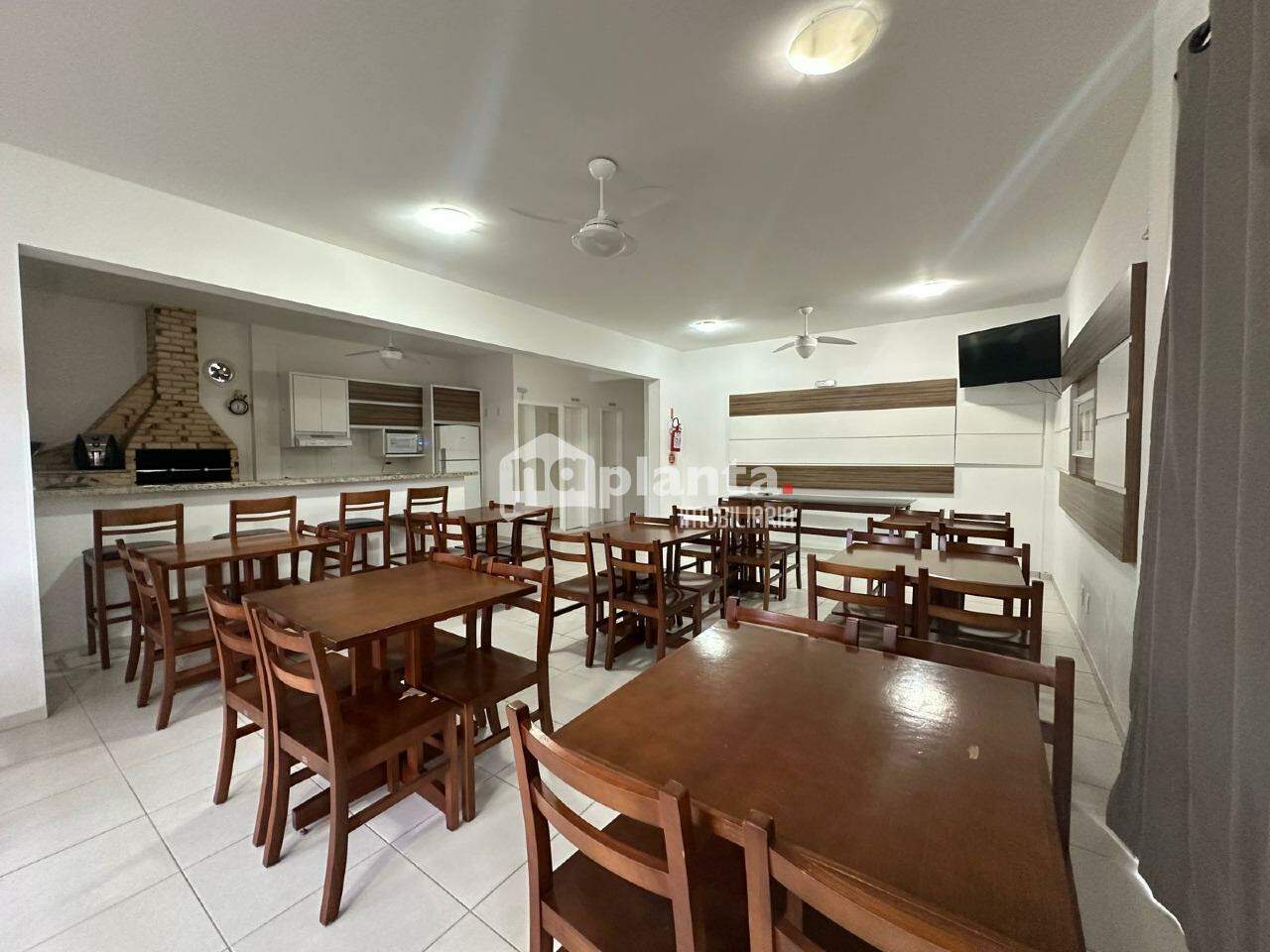 Apartamento à venda com 1 quarto, 42m² - Foto 13