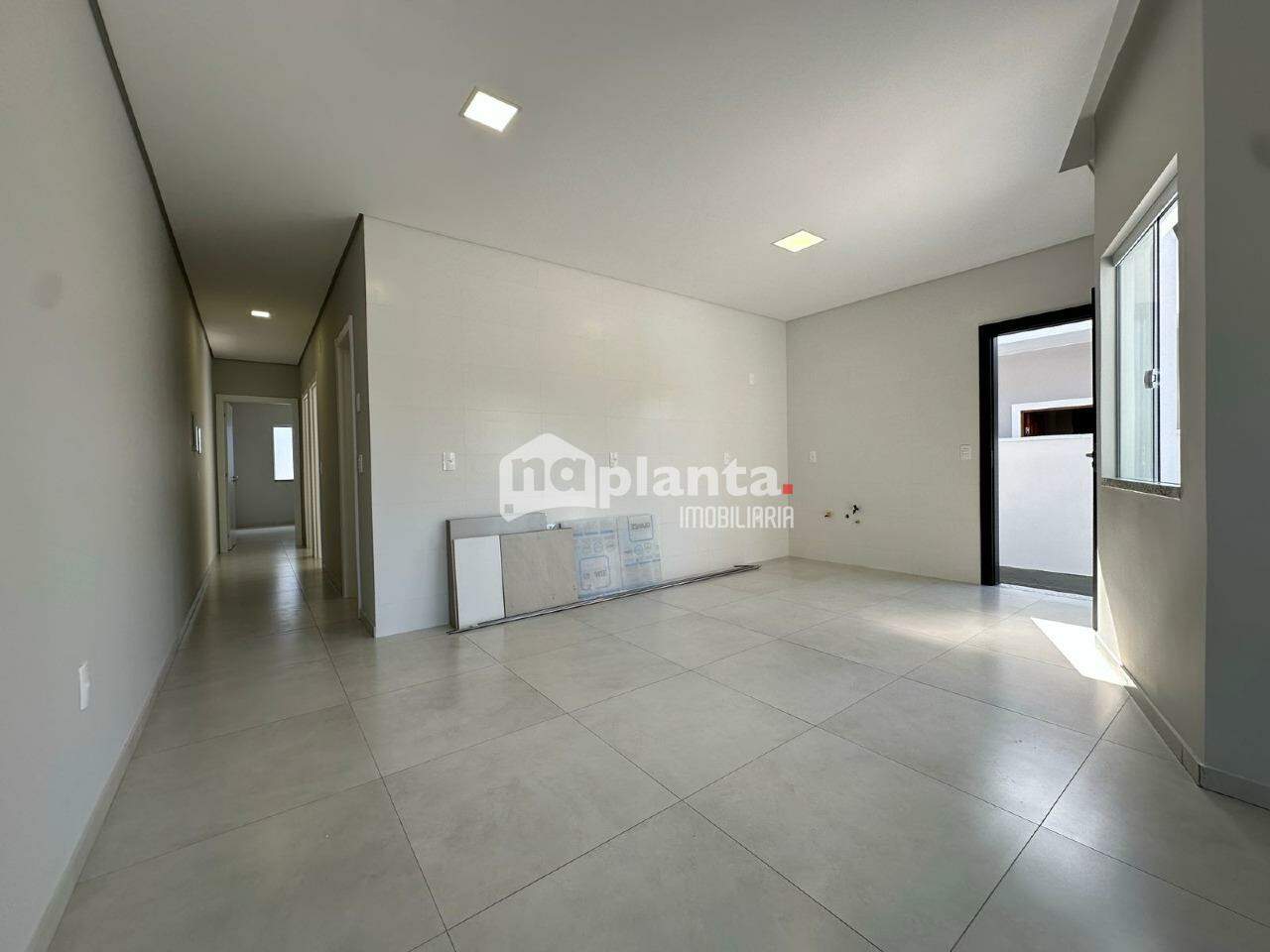 Casa à venda com 3 quartos, 80m² - Foto 7