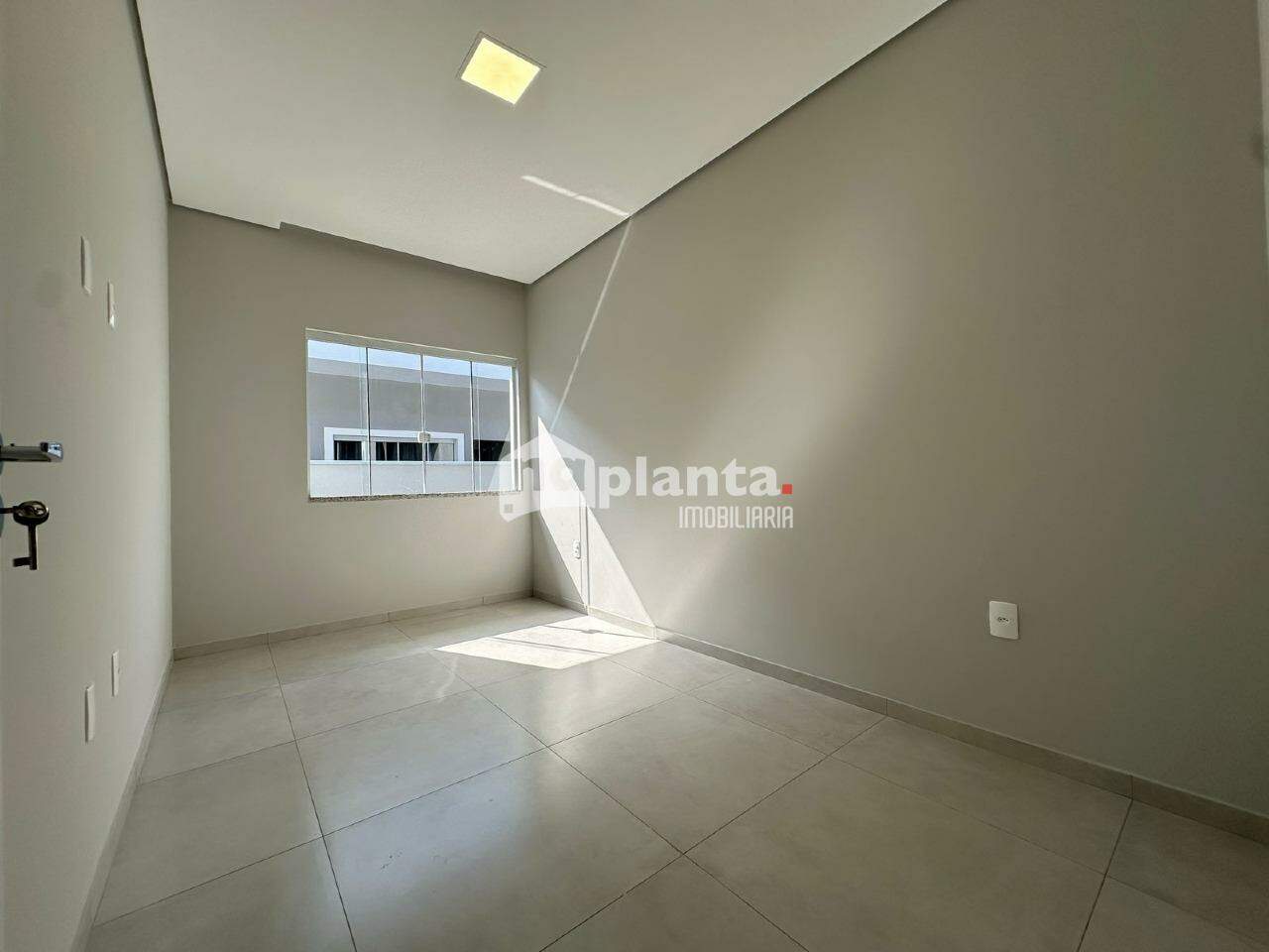 Casa à venda com 3 quartos, 80m² - Foto 12