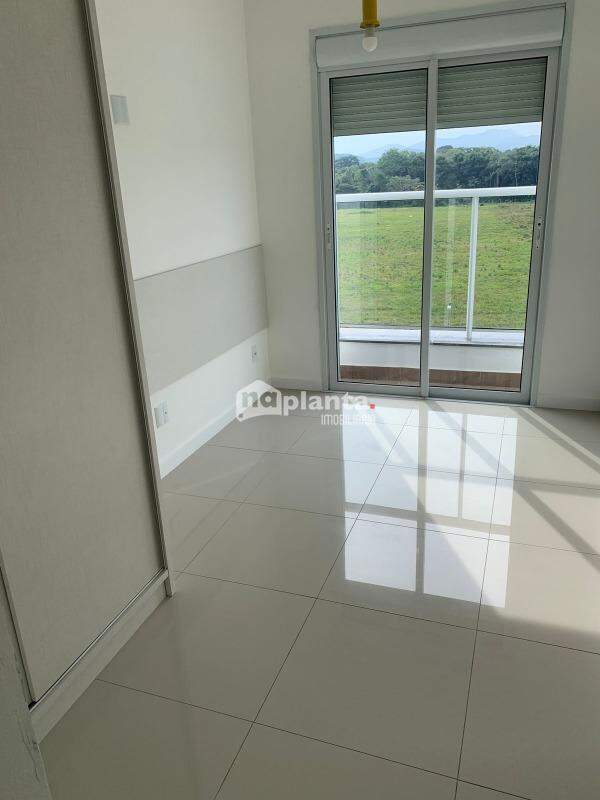Apartamento à venda com 3 quartos, 93m² - Foto 18