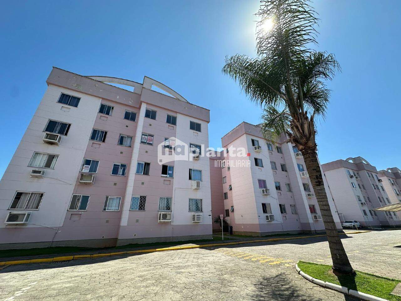 Apartamento à venda com 2 quartos, 44m² - Foto 1