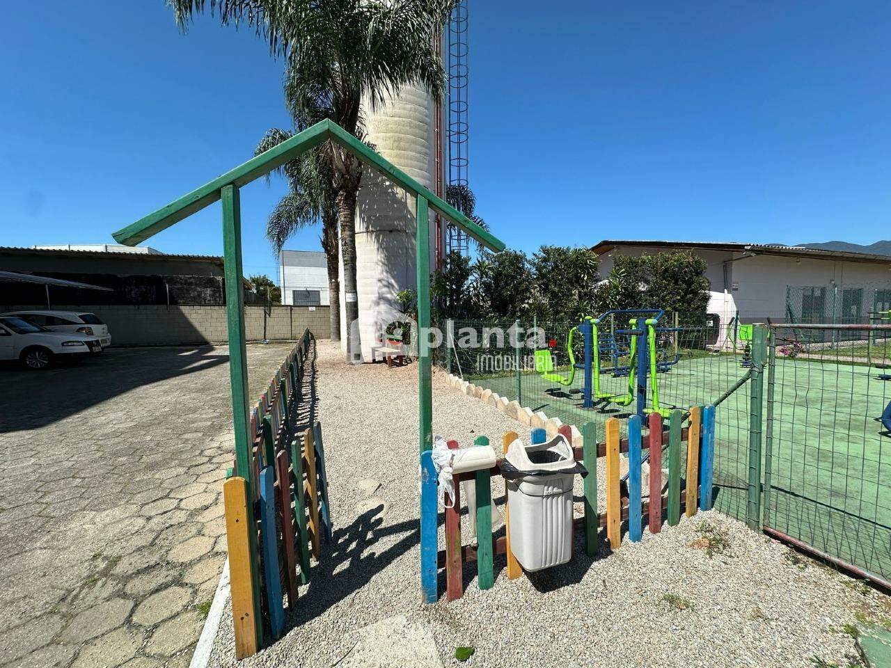 Apartamento à venda com 2 quartos, 44m² - Foto 25
