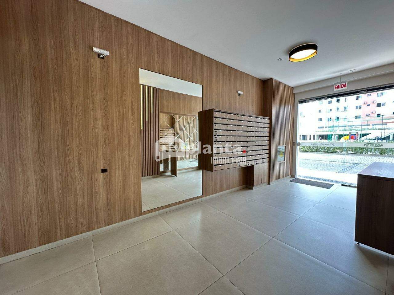 Apartamento à venda com 2 quartos, 58m² - Foto 2