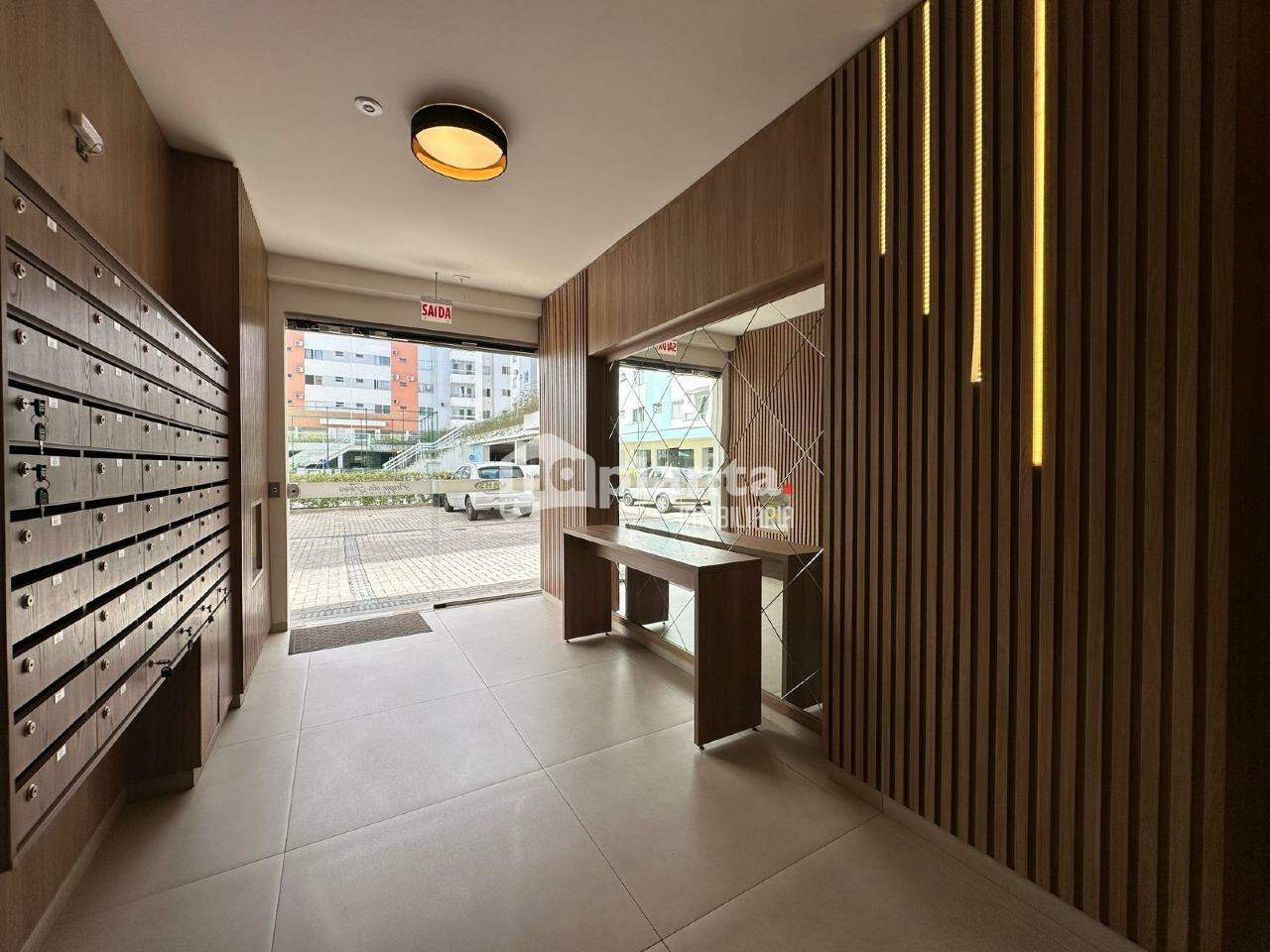 Apartamento à venda com 2 quartos, 58m² - Foto 14