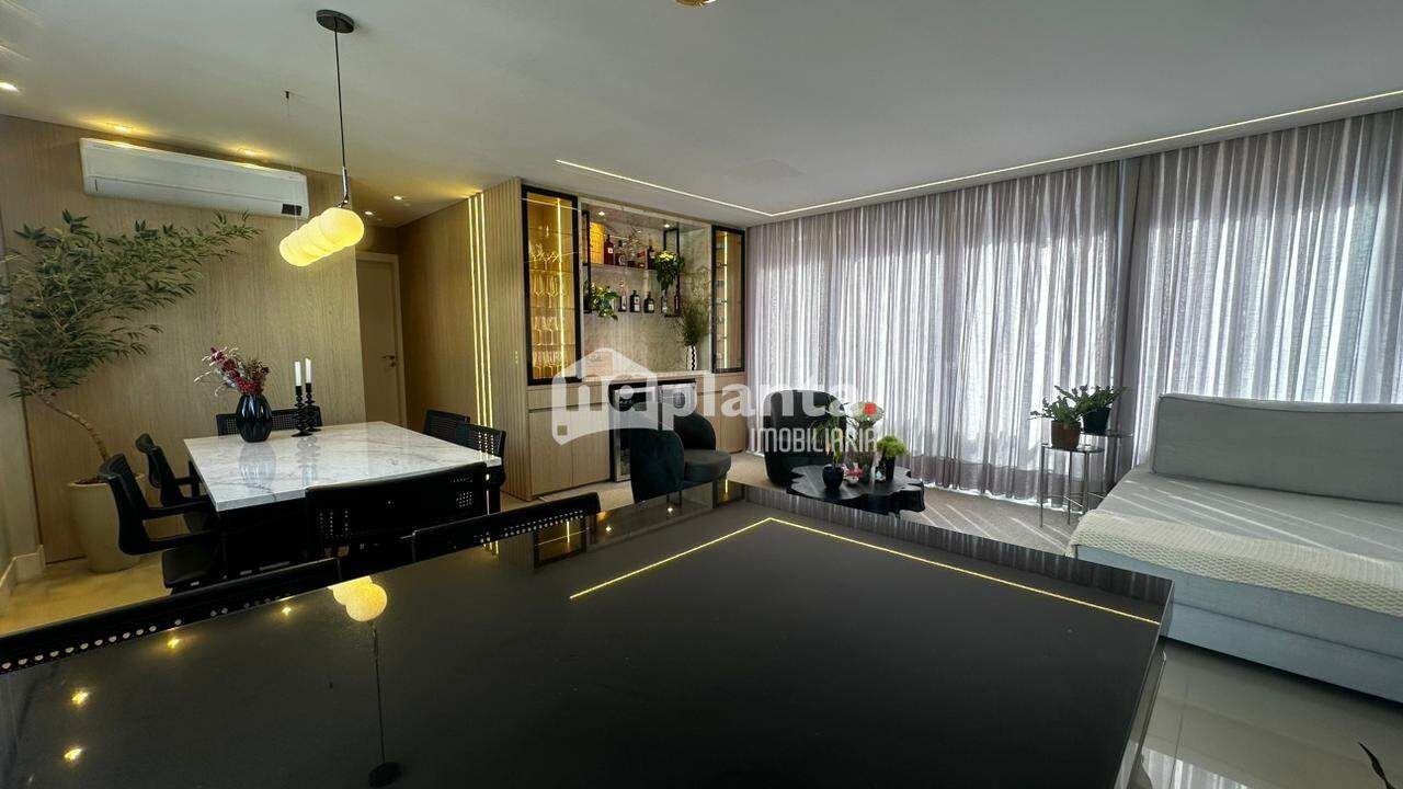 Apartamento, 3 quartos, 100 m² - Foto 1