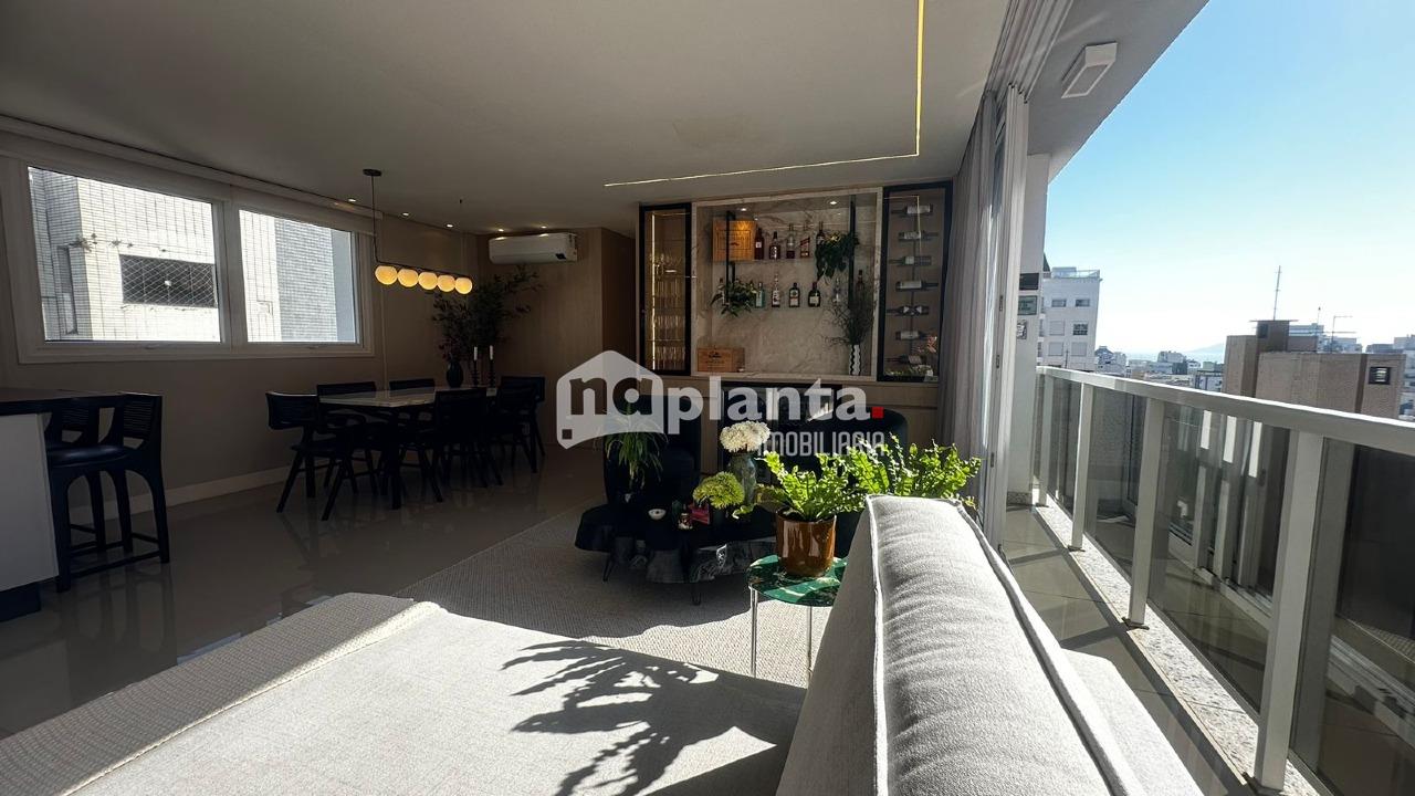 Apartamento, 3 quartos, 100 m² - Foto 2