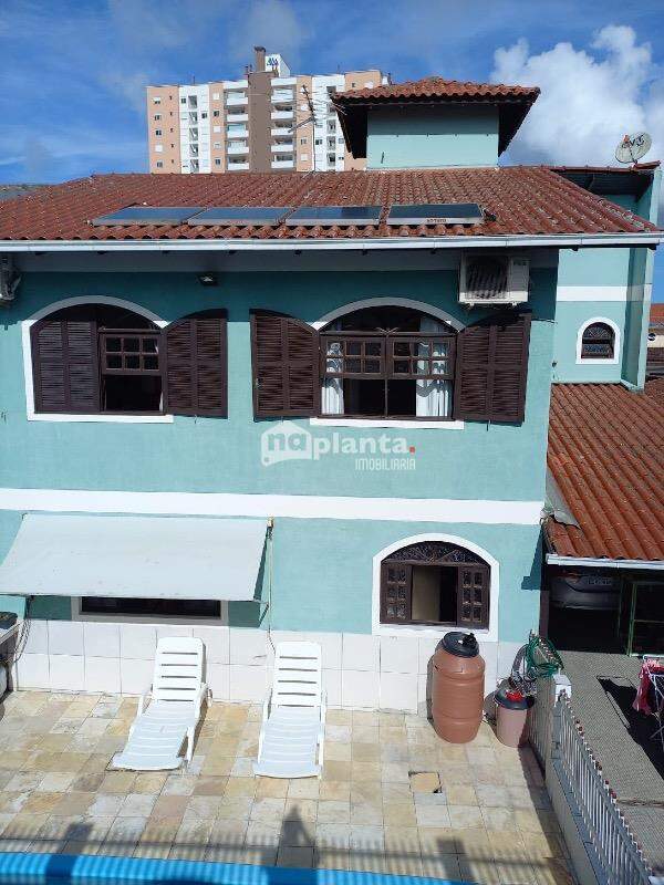Sobrado, 5 quartos, 156 m² - Foto 2