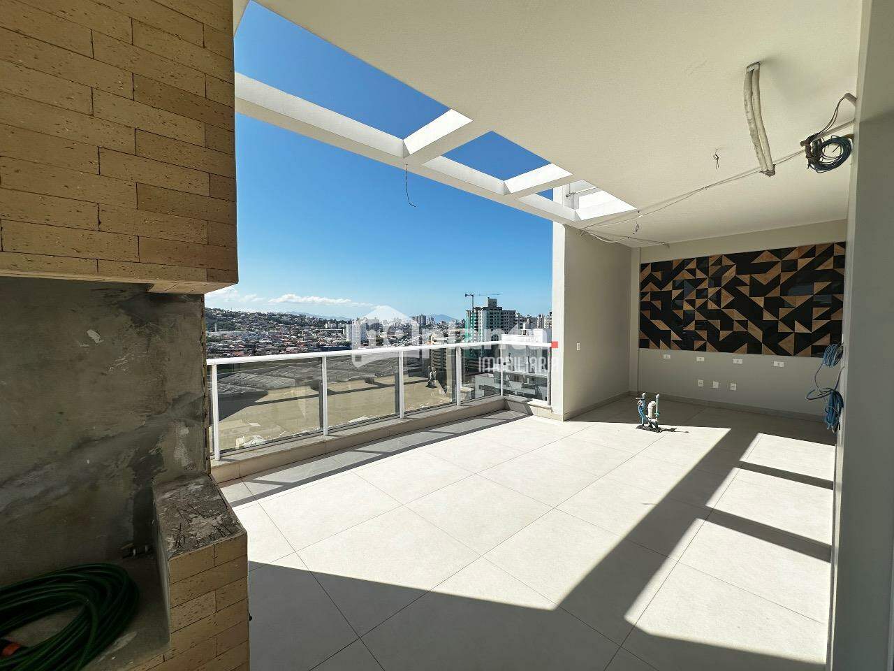 Cobertura, 3 quartos, 340 m² - Foto 2