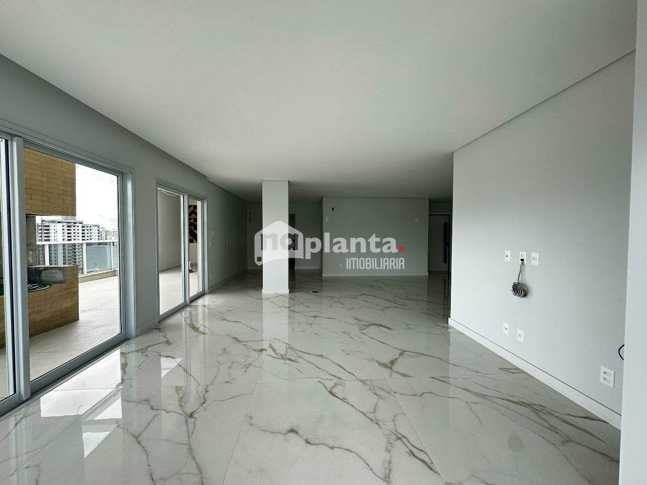 Cobertura, 3 quartos, 340 m² - Foto 3