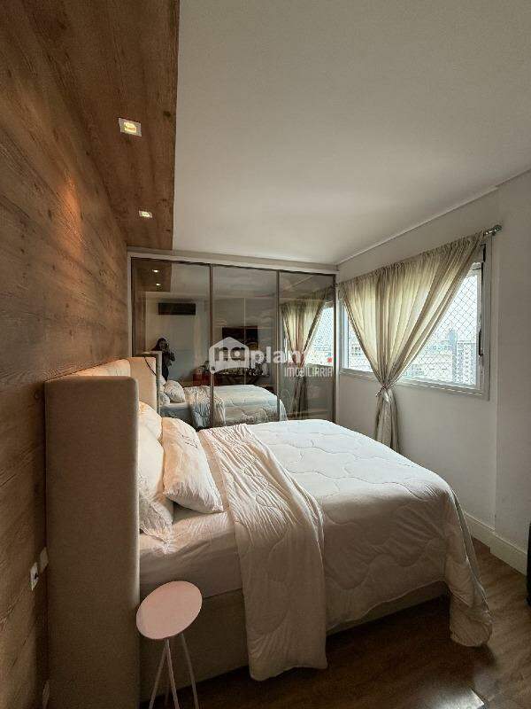 Apartamento à venda no Bairro Campinas em São José-SC, com 1 quarto, 1 suíte, 1 vaga — foto 4