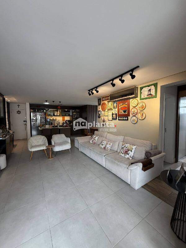 Apartamento à venda no Bairro Campinas em São José-SC, com 1 quarto, 1 suíte, 1 vaga — foto 5