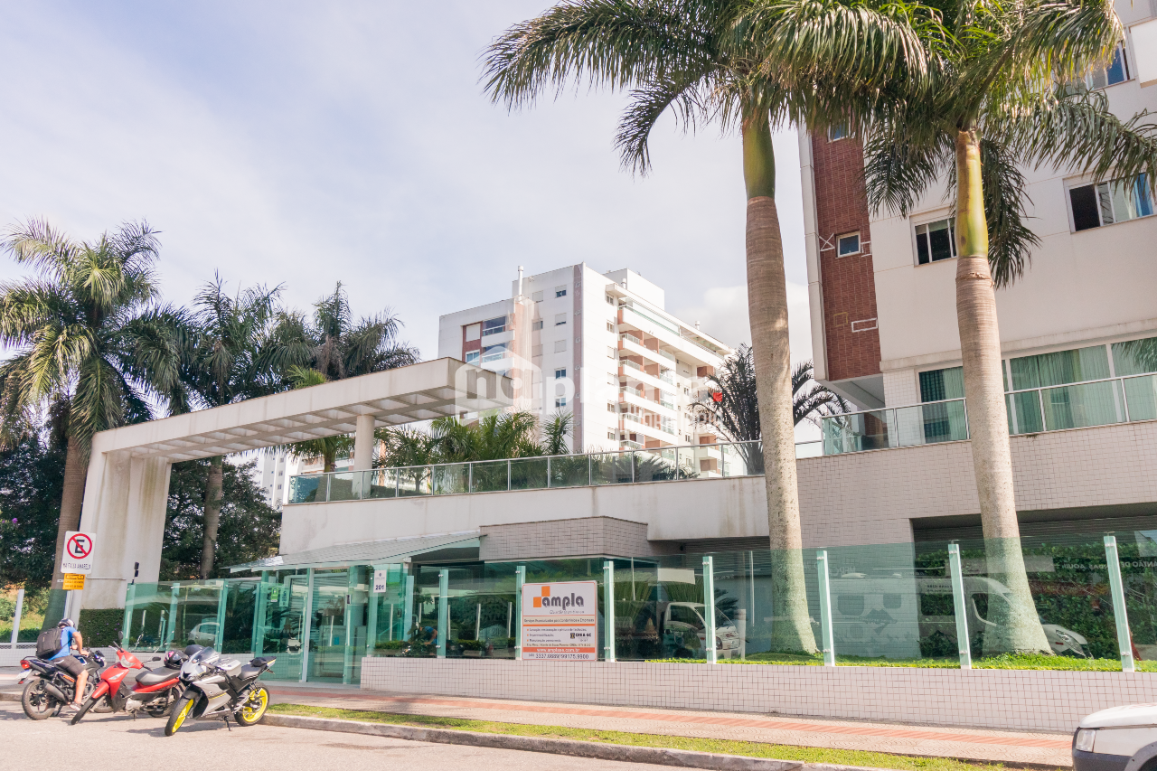 Apartamento à venda no Bairro Jardim Atlântico em Florianópolis-SC, com 3 quartos, 2 suítes, 1 vaga — foto 2
