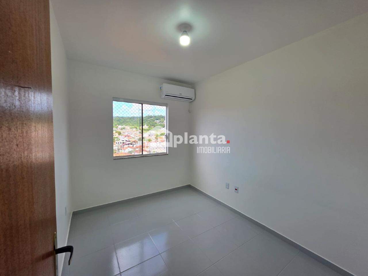 Apartamento, 1 quarto, 65 m² - Foto 2