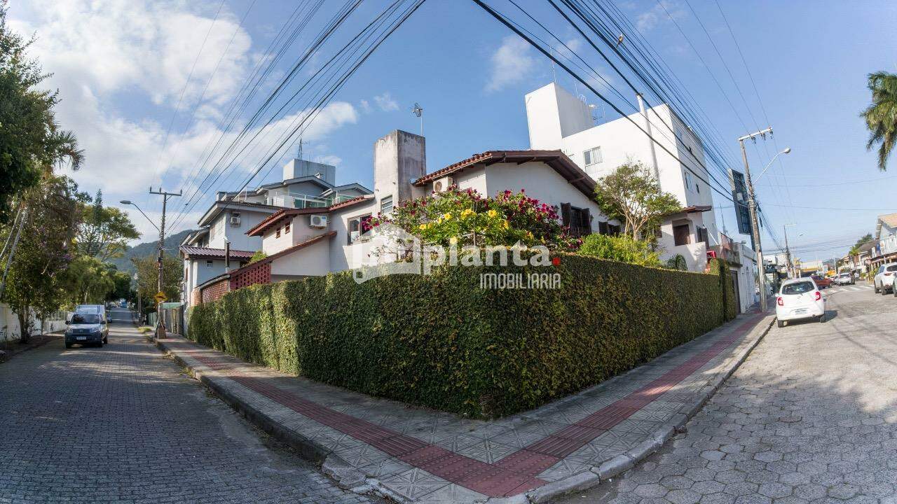 Casa, 4 quartos, 480 m² - Foto 1